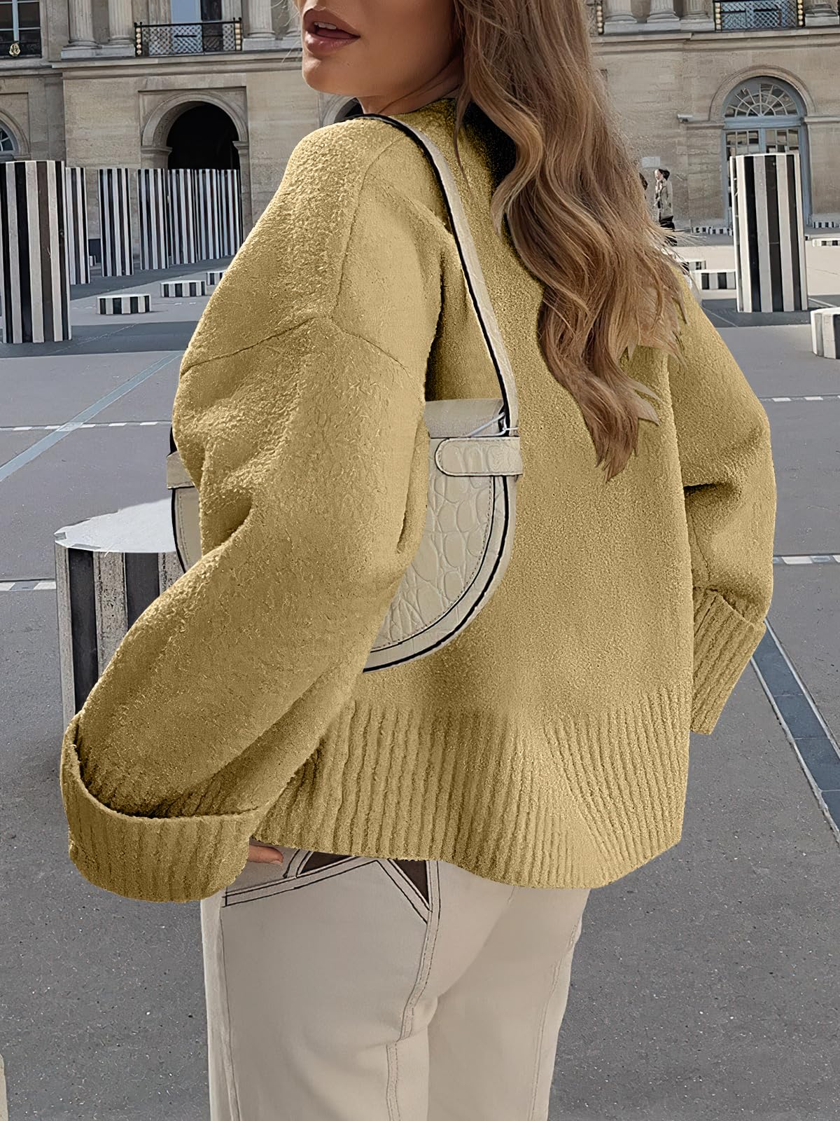 ANRABESS Women's Oversized Crewneck Long Sleeve Fuzzy Knit Casual Chunky Warm 2024 Fall Pullover Sweaters Top Trendy Outfits