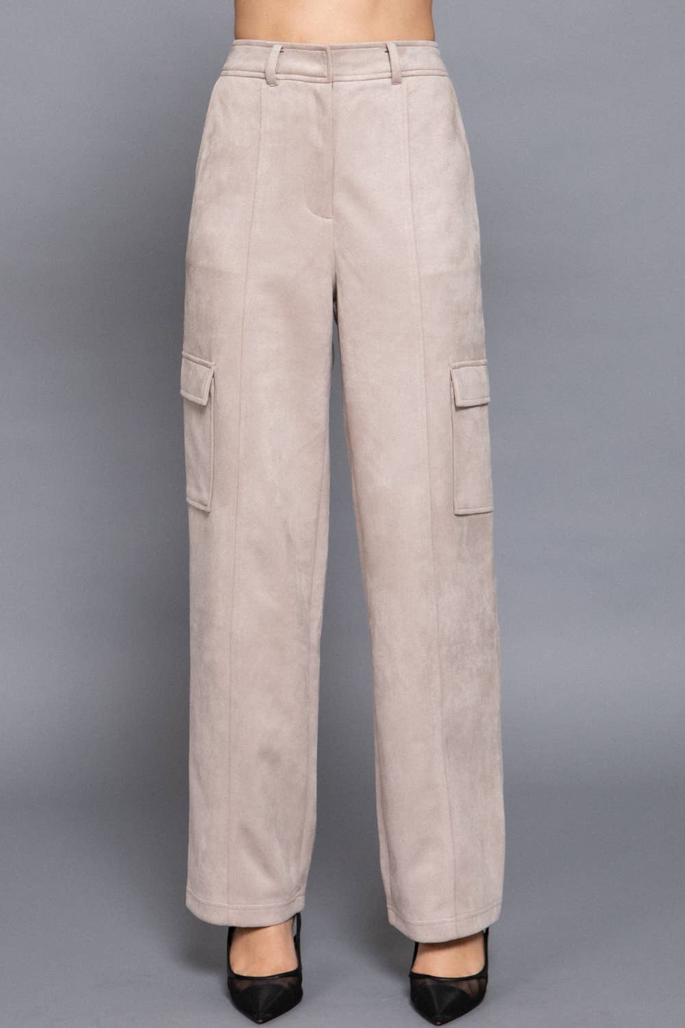 Active Basic | Active USA - High Waist Straight Line Suede Cargo Pants: TPE-pale taupe / S