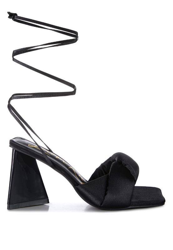 Pristine Knotted Triangular Block Heel Sandals