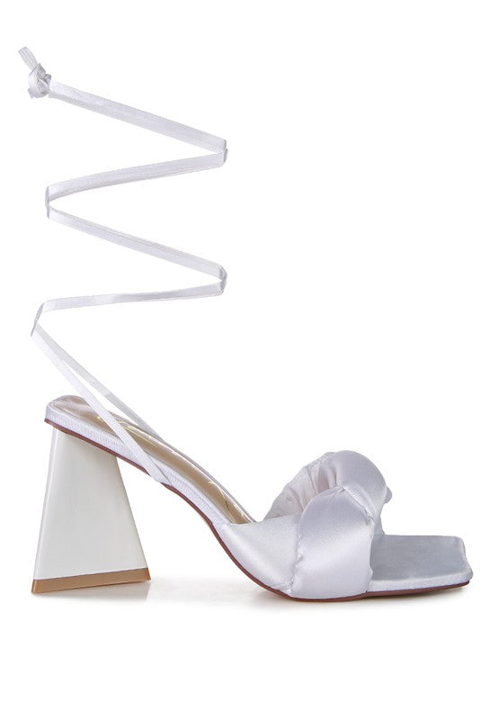 Pristine Knotted Triangular Block Heel Sandals