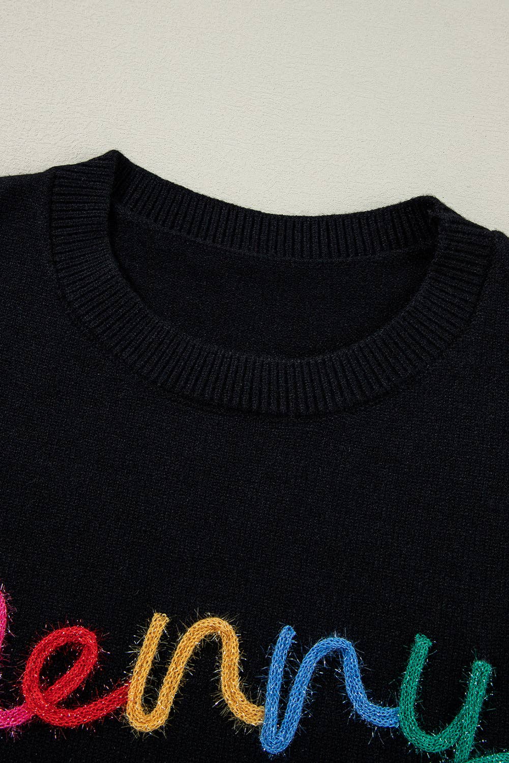 Suhkasana - Black Colorful Merry & Bright Tinsel Graphic Sweater: Black / 50%Viscose+28%Polyester+22%Polyamide / S