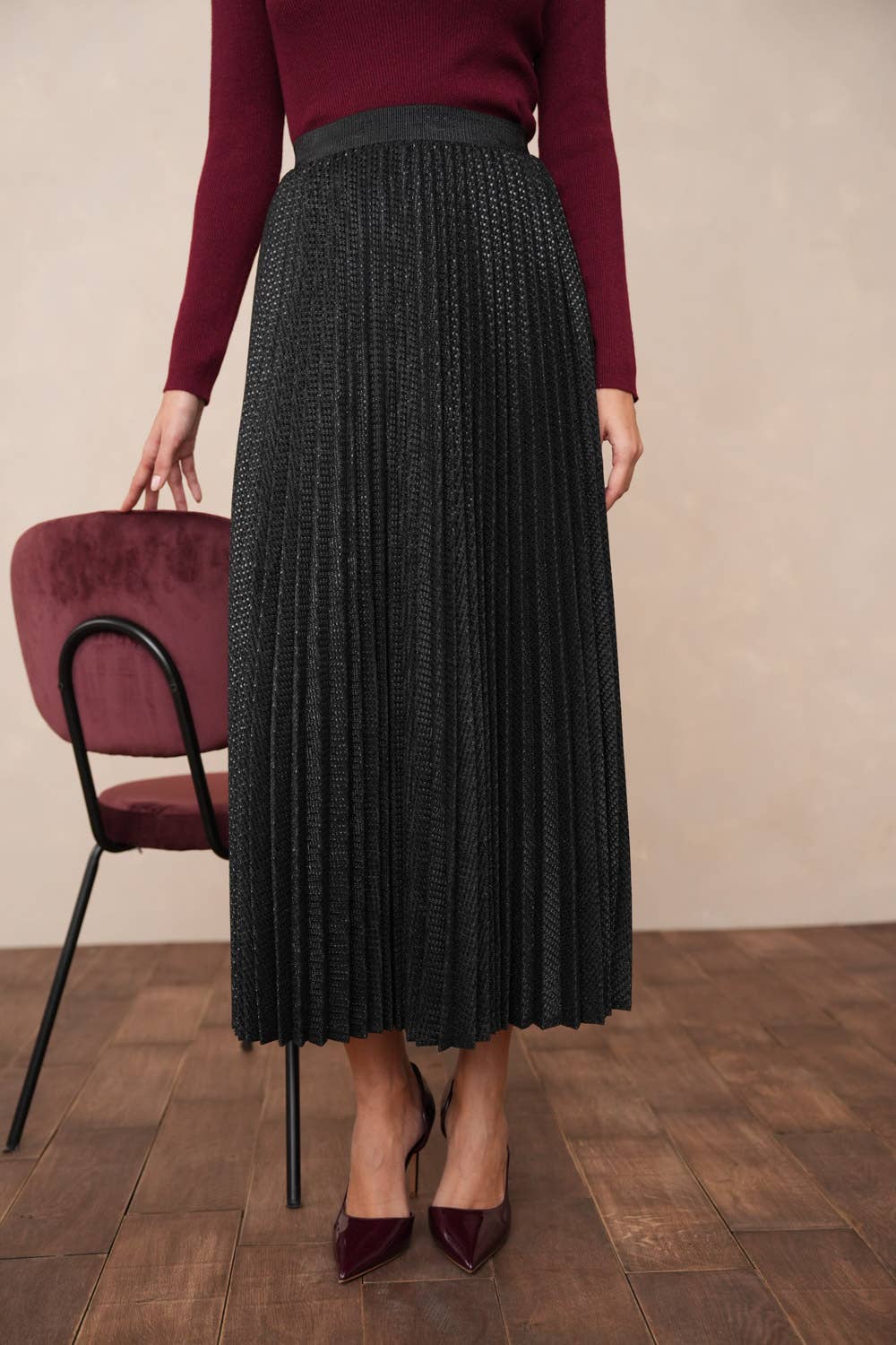 CHOKLATE PARIS - Long pleated skirt with metallic threads - CK08351