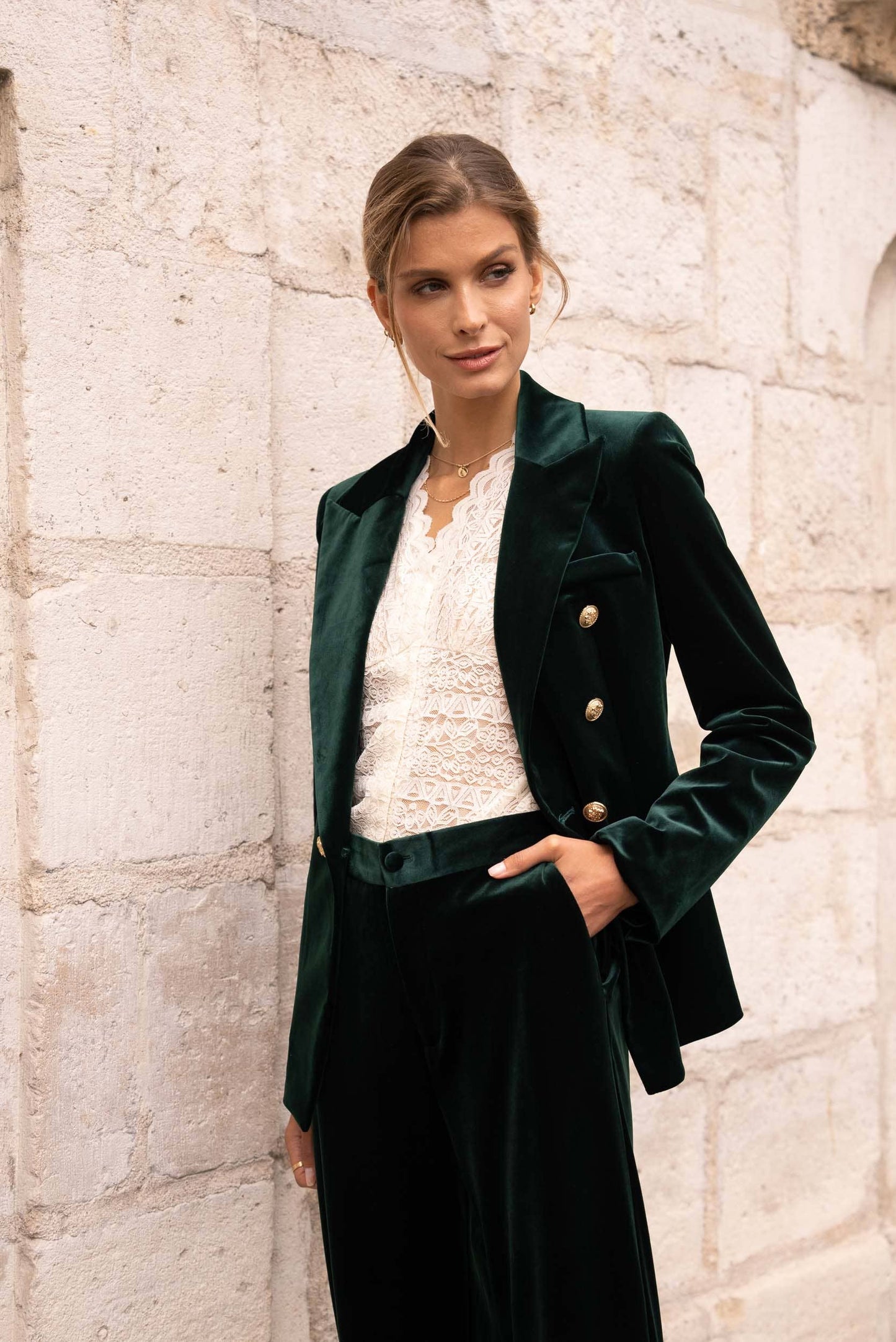 CHOKLATE PARIS - Double-breasted velvet blazer with gold buttons - V1721N