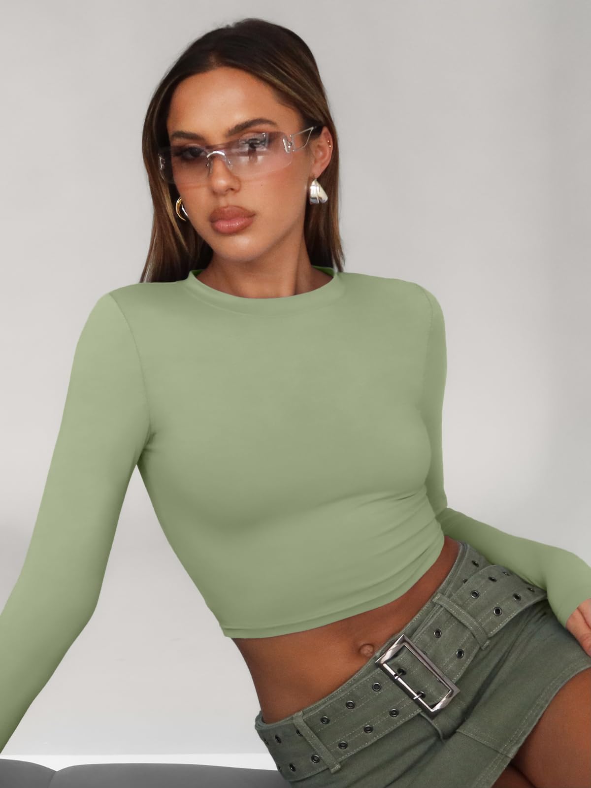 Trendy Queen Womens Long Sleeve Crop Tops Basic Slim Fitted Shirts Casual Fashion 2024 Y2k Tops Teen Girl Clothes