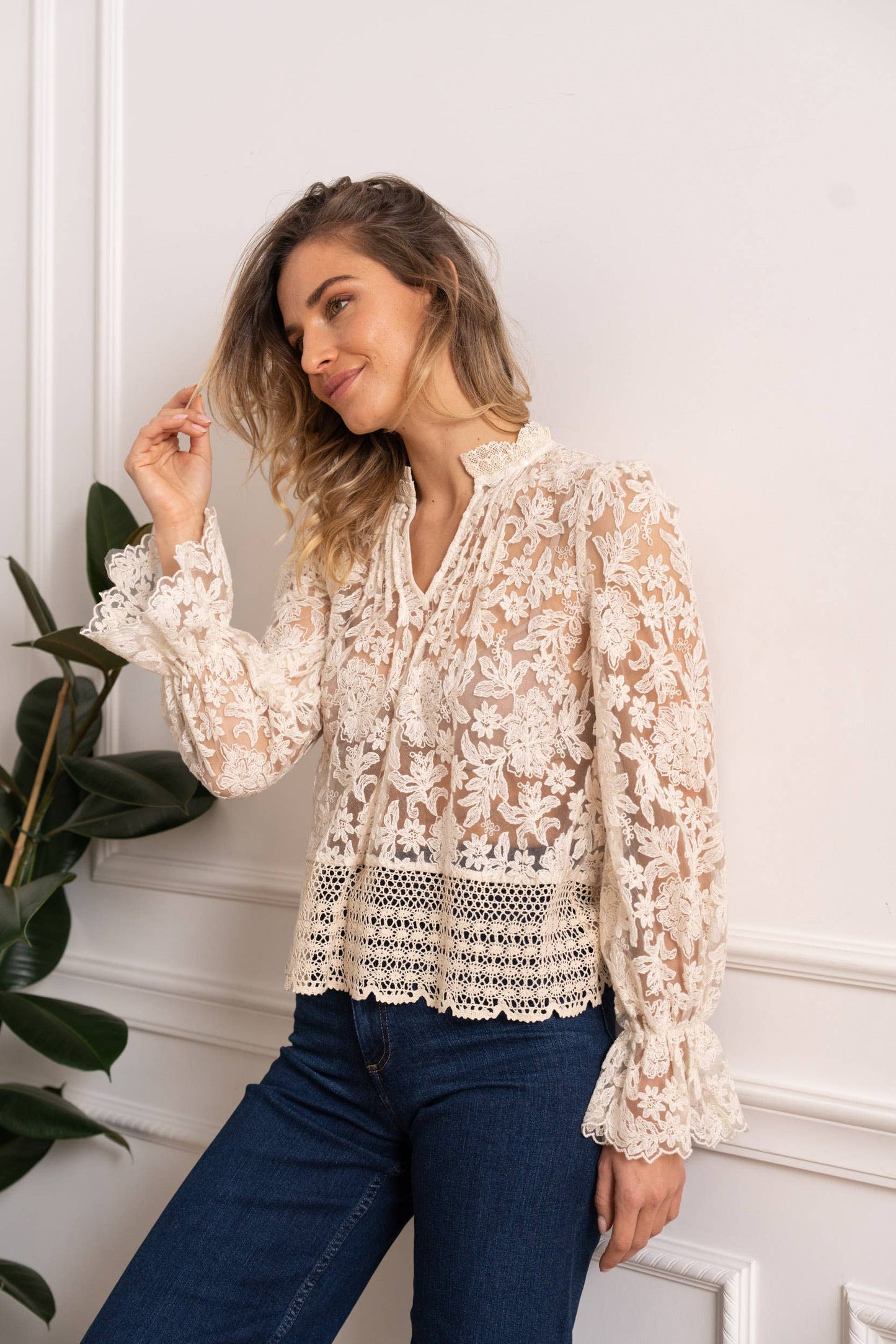 CHOKLATE PARIS - Bohemian lace blouse - 81016