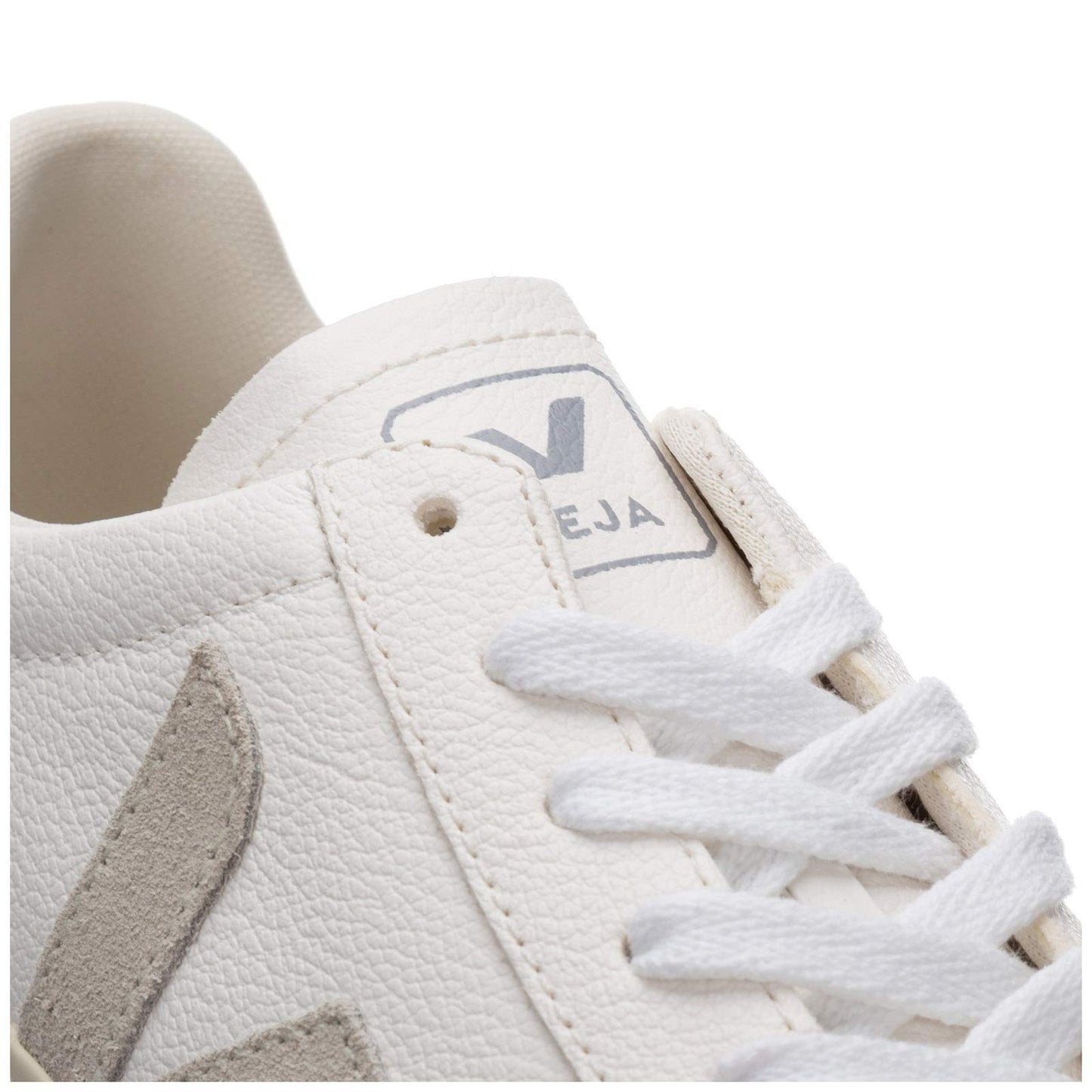 Veja Women Campo Sneakers Black - White