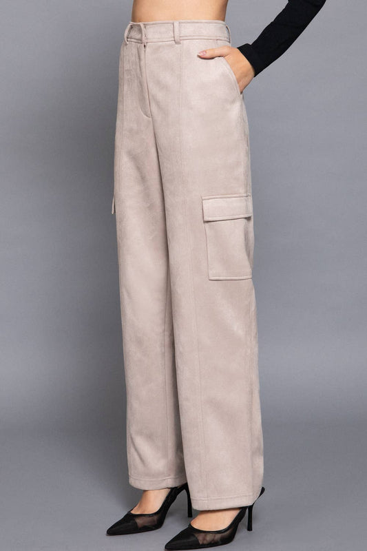 Active Basic | Active USA - High Waist Straight Line Suede Cargo Pants: TPE-pale taupe / L