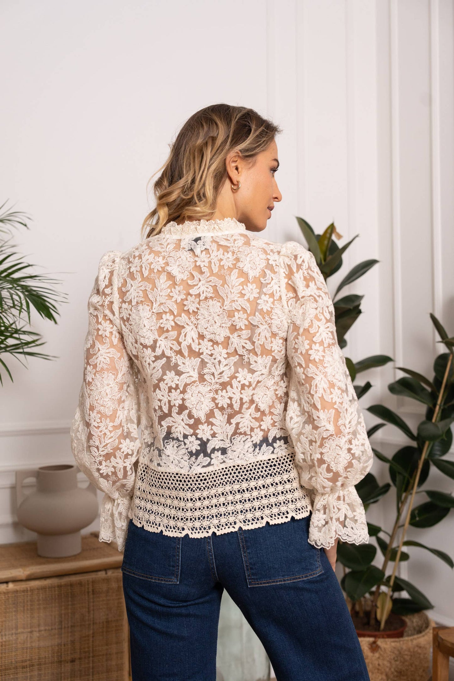 CHOKLATE PARIS - Bohemian lace blouse - 81016