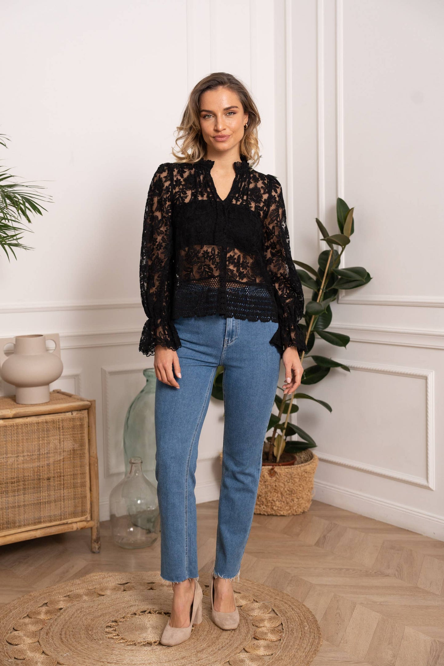 CHOKLATE PARIS - Bohemian lace blouse - 81016