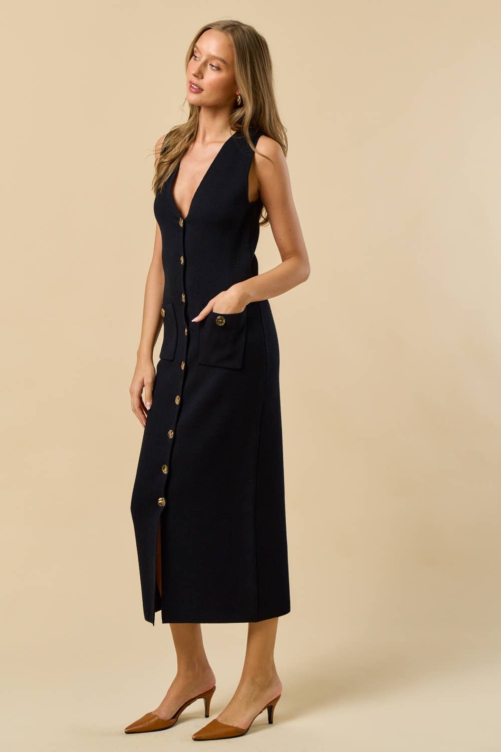 Lalavon - ILD5852 Sleeveless Sweater Button Down Maxi Dress