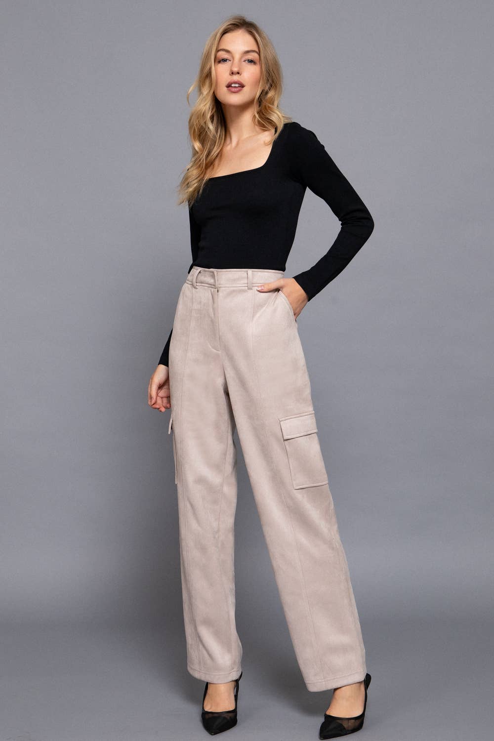 Active Basic | Active USA - High Waist Straight Line Suede Cargo Pants: KHA-camel / S