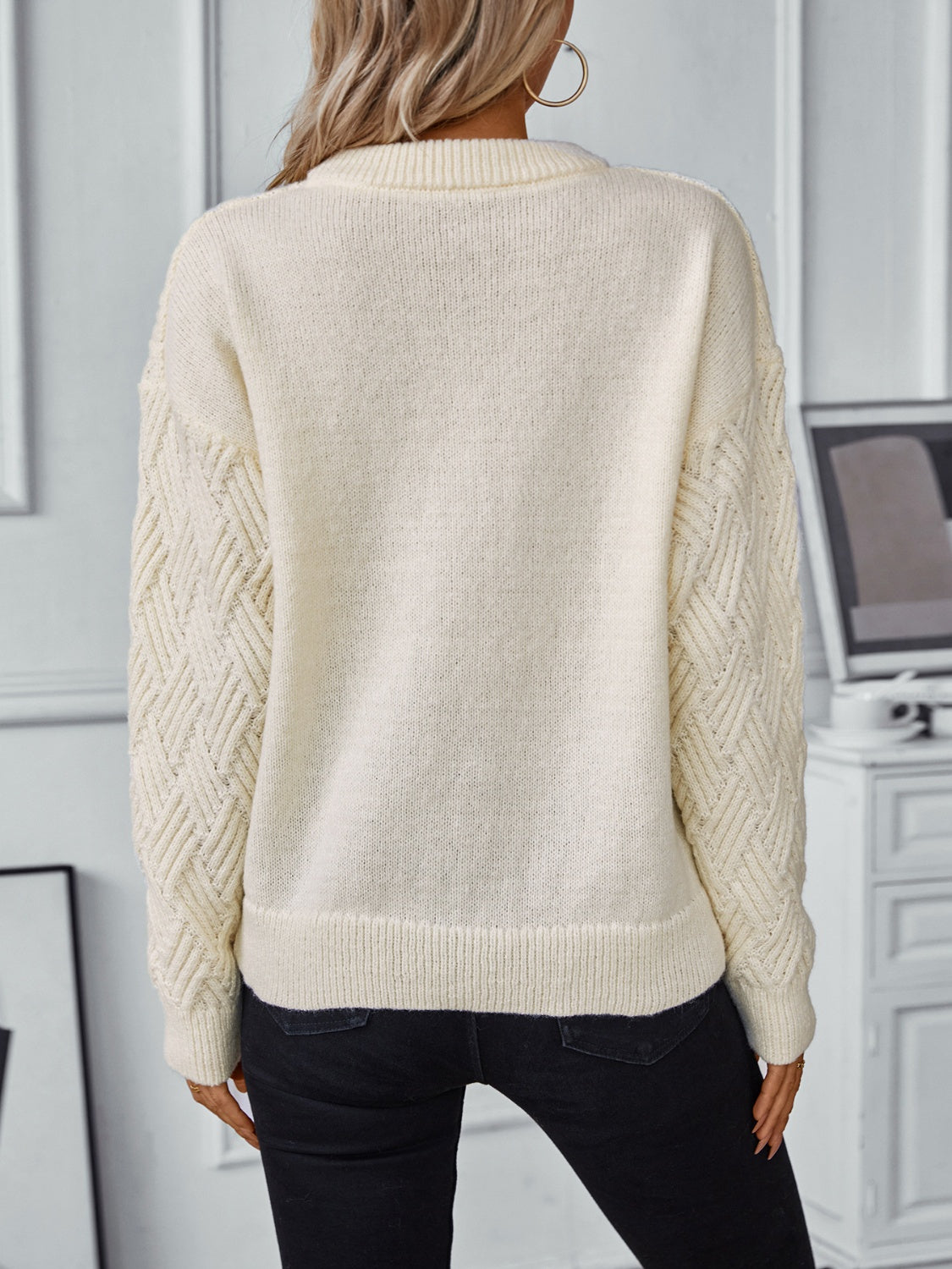 Round Neck Long Sleeve Woven Sweater